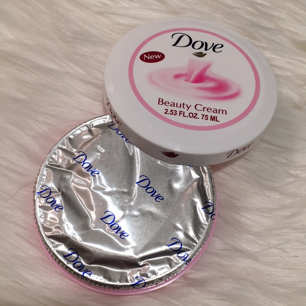 Dove beauty cream daily skin care moisturizer - Picture 3 of 3